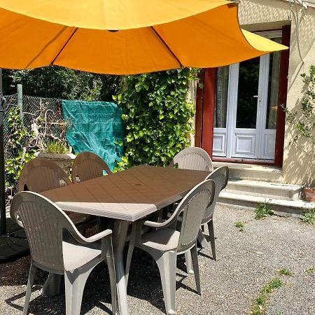 Appartement F3 De 60 M² Au Rez De Chaussee D'Une Villa Vezenobres Dış mekan fotoğraf