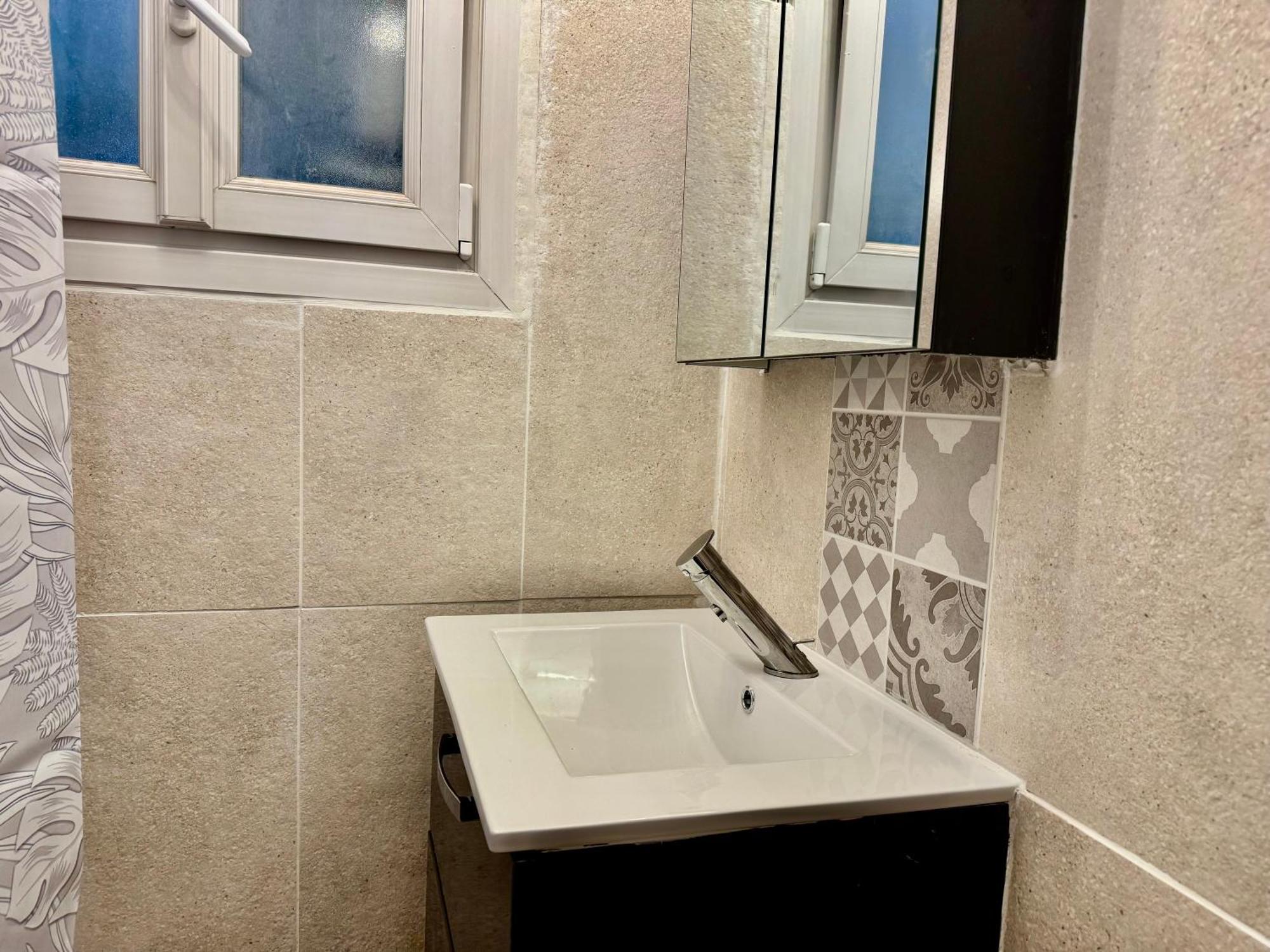 Appartement F3 De 60 M² Au Rez De Chaussee D'Une Villa Vezenobres Dış mekan fotoğraf